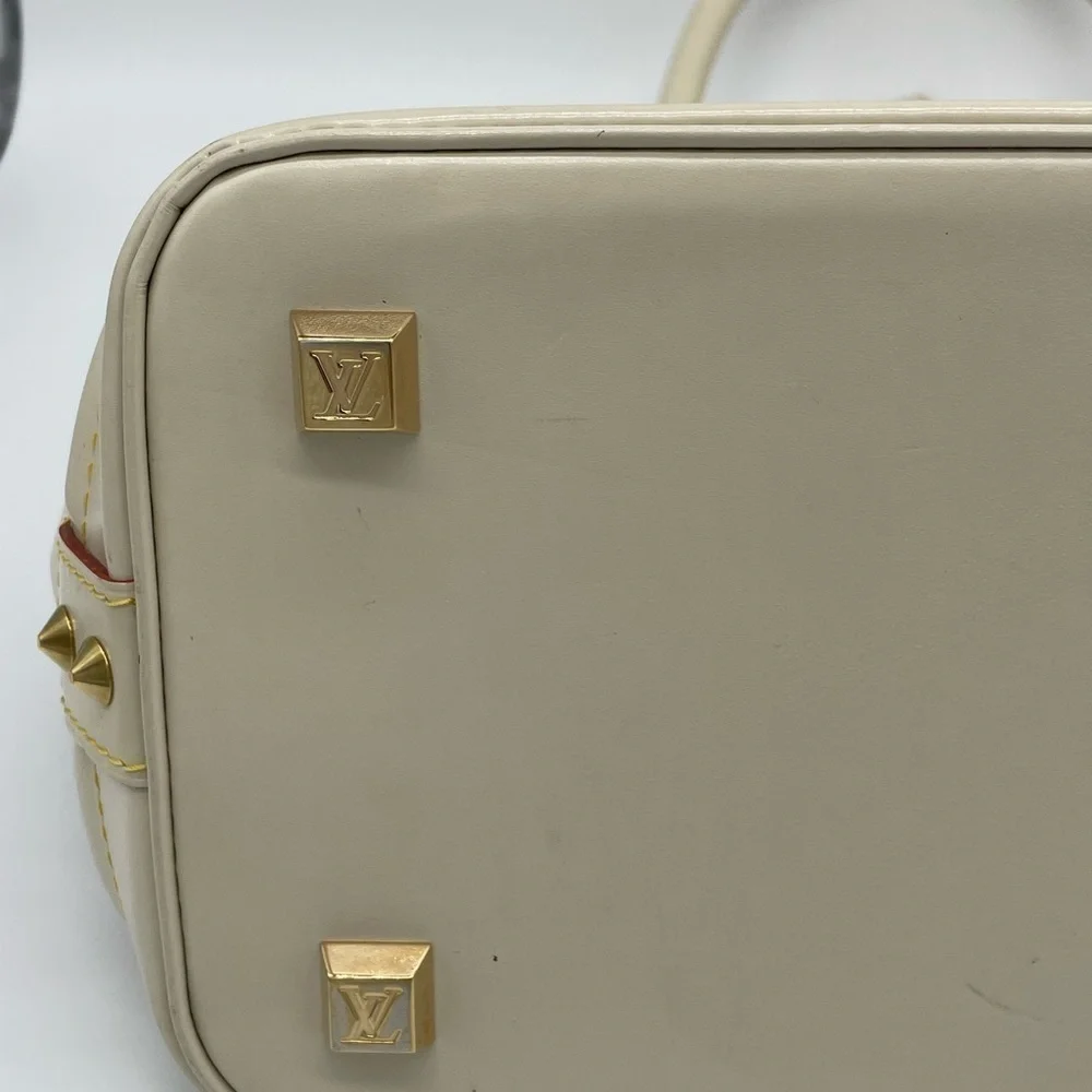 Louis Vuitton Suhali Lockit Leather Top Handle Bag w/ Lock and Key 305